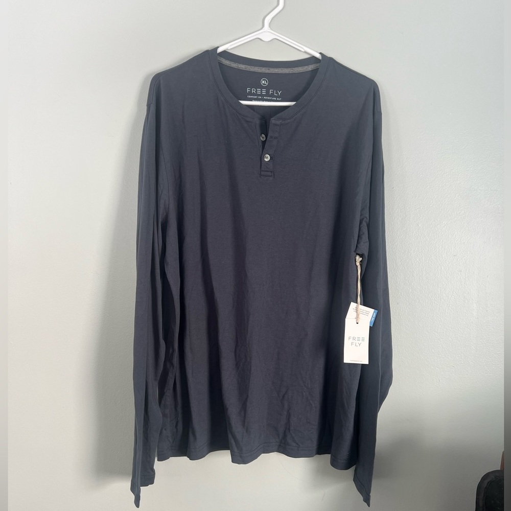 Free Fly Men’s NWT Heritage Henley color: Blue Dusk size: XL